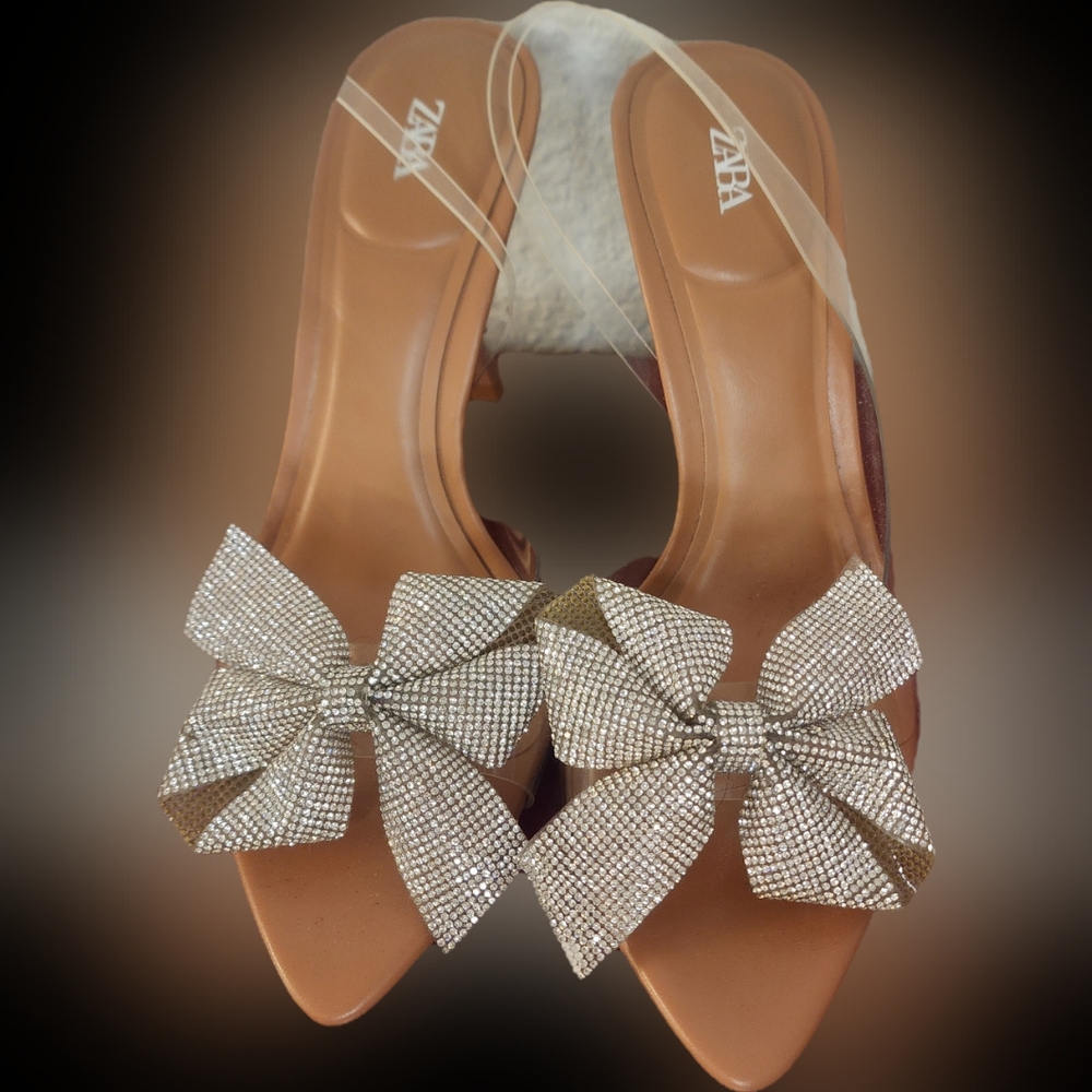 Elegant Silver Bow Women Shoes
